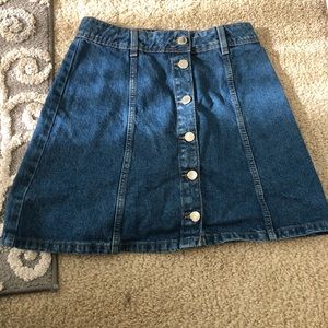 Denim skirt